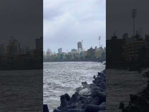 Marine Drive During Monsoon | Mumbai Darshan | Best time to visit Marine Drive #travel #mumbai