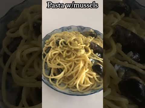 Pasta with mussels #shortsvideo #singaporelife