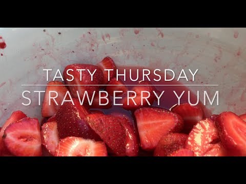 Homemade strawberries in their own juice - a Tasty Thursday video