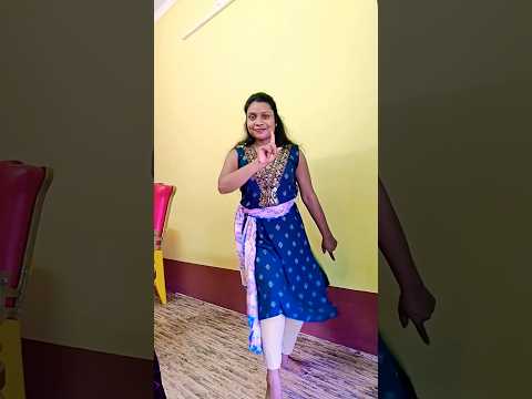 Tukur Tukur Dekte Ho Kya||#shorts #dance #trending