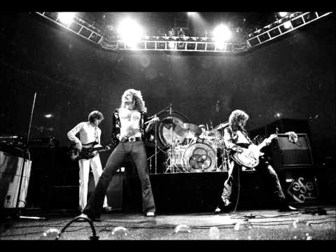 Led Zeppelin - I Can't Quit You Baby ( Lyrics on screen )