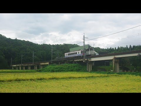 HK100形　大池いこいの森駅入線