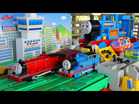 Thomas the Tank Engine ☆ Airport station carrying coal