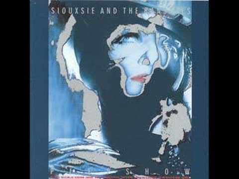 Siouxsie And The Banshees - Carousel