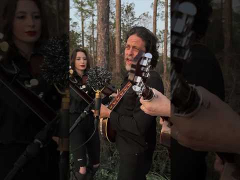 Here’s a lil’ clip of our tune “Strings” feat. our friend @addielevymusic on that extra fiddle