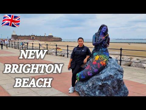 Walk around New Brighton Wirral along the river Mersey. 2022 beach, fair and shops