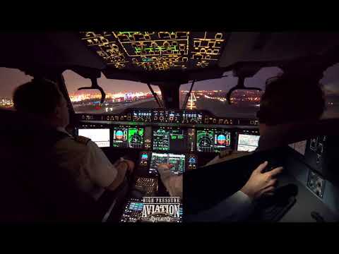 A350 IN PARIS |  LANDING 4K #A350 #Airbus