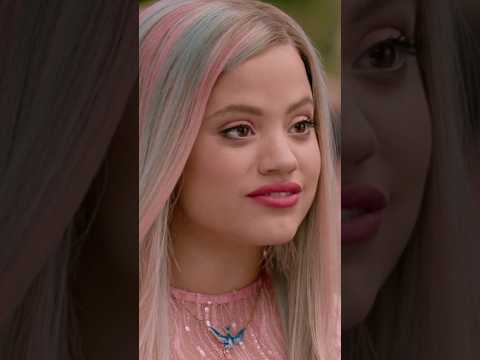 Descendants 3 - Audrey Was Offended by Mal - Sarah Jeffery, Dove Cameron #dovecameron #descendants