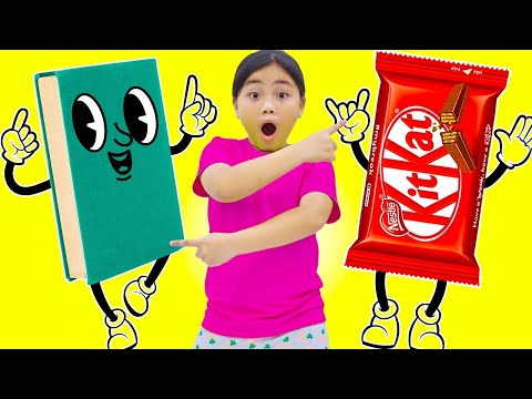 Annie and Suri Pretend Play Sneaking Food in The Class | Funny Video for Kids