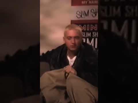 What's wrong with eminem? #funny #eminemfreestyle #rap #comedy #memes #hiphop #eminem #meme #viral