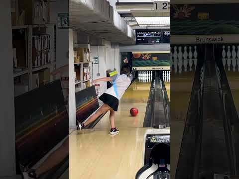 Tokyo gal  good at bowling and baseball