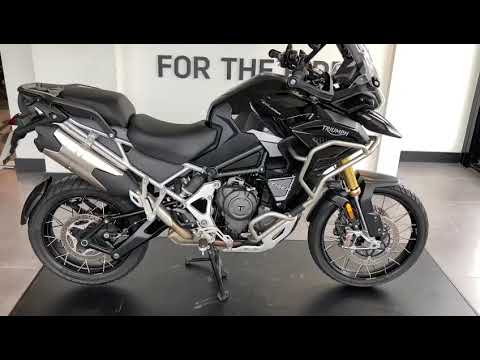 Triumph Tiger Rally Explorer 1200 Sapphire Black