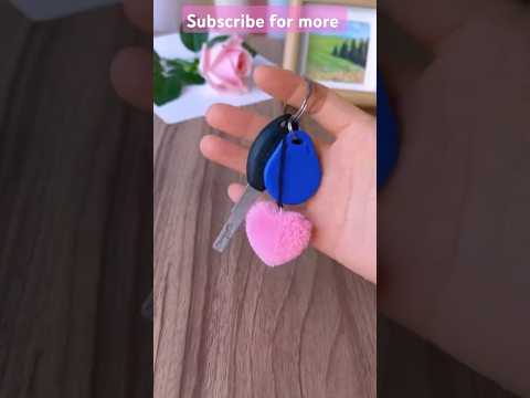 DIYKeyring#WoolenCrafts#KeychainTutorial#HandmadeKeyring#CraftingWithWool#DIYAccessories#EasyDIY