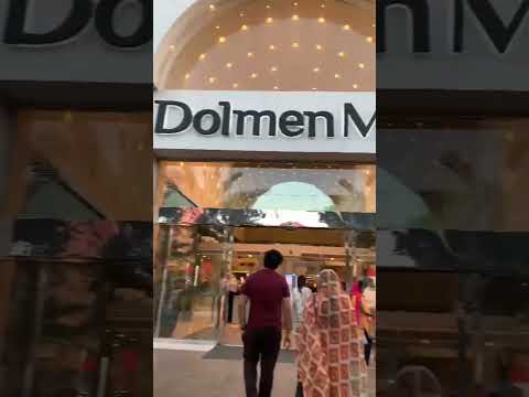 Besharam song pathan rang, Shah rukh Khan Deepika Padukone Dolmen mall gate entrance #pathan #srk