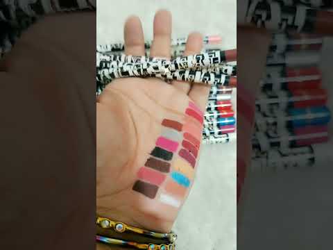 #pencil #lippencil #lipstick #branded #imported #makeup #shortsvideo #fashion