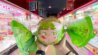 Japan's Giant Snacks from Claw Machines  | Round-1 🇯🇵 🕹️