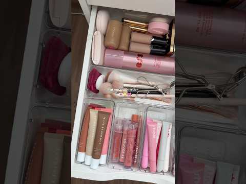 🎀🫧 #makeup #organization #asmrsounds #asmr #makeup #organizing #cleaningmotivation #cleaning #fyp