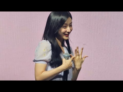 [20240824] Kim Jiwon shows off her ring at Fan Meeting In Bangkok