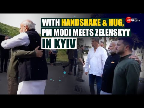 PM Modi Live in Ukraine: With handshake & hug, PM Modi meets Volodymyr  Zelensky in Kyiv |Putin Modi