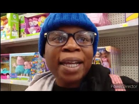 Walmart Vlogmas Day 2: Wild Christmas Shopping!