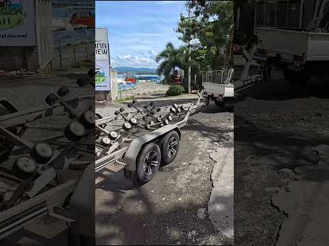 菲律賓載船的拖車｜Philippines ship trailer