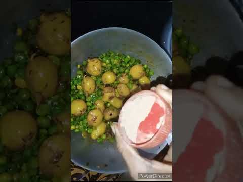 baby potato and green matar ka nashta