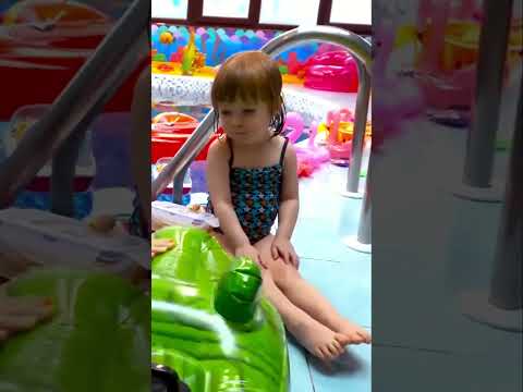 🍪Cookies for Baby Bianca | Pool Fun for Kids with Toys kin the Pool #pretendplay #baby