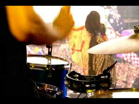 Gold Lion (live) - Yeah Yeah Yeahs