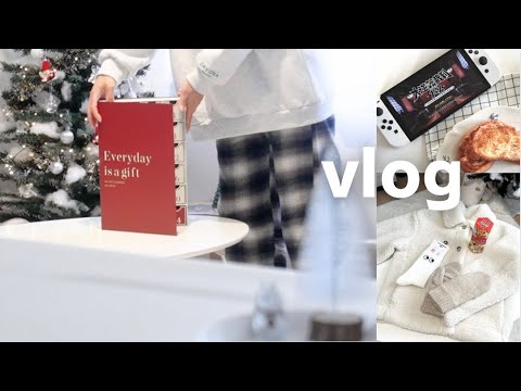 vlog｜Unemployed daily life in Christmas mode🌲Games, cooking, baking🥧UNIQLO HAUL👀