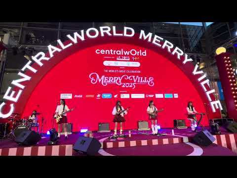 20141213  Wannabe - Spice Girls (Performed by Zizters) @CTW MerryVille2025