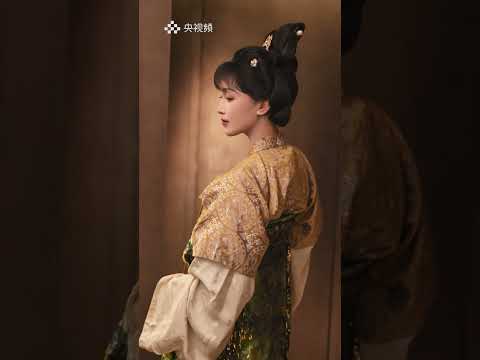 Amazed by Chinese KOL Li Ziqi's stunning Tang Dynasty-style looks?