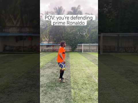 Great defending tricks, please try this defender 🤣🤣🤣 #footballshorts #footballplayer