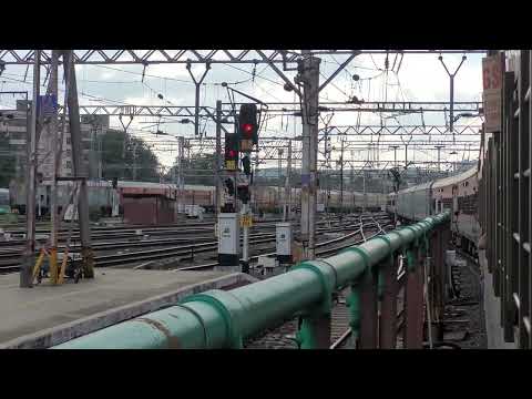 #Deccan express #11007 leaving #Pune Junction towards #Mumbai - #mumbaipunemumbai #deccanexpress.