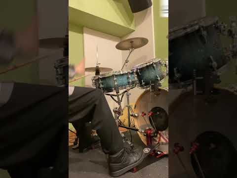 【ツインペダル連打】スピードUPにおすすめのエクササイズ( Double Bass Drum Lesson) #Shorts