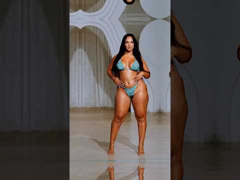 Ayra Starr - Commas | Runway girls Slow Motion #bigbank #babes #viral_video #youtubeshorts