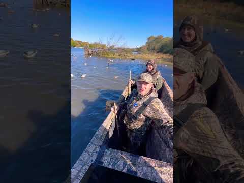 Love taking people out for their first time This one was special. #waterfowl #waterfowling #duckdog