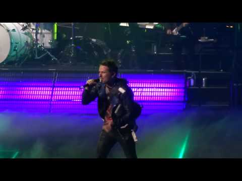 Muse - Thought Contagion (Part 1 of 6) Live! [HD 1080p]