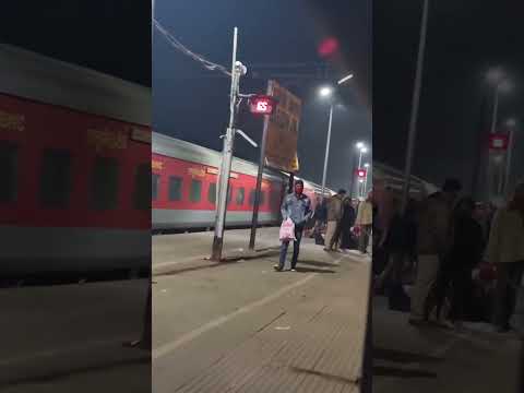 Jasidih Junction Railway station 13005 Amritsar Mail Departing, Indian Railways