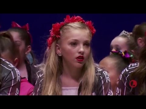 Dance Moms - Awards (S6,E30)