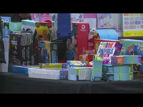 Urban League spreads holiday cheer through toy drive