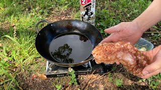 海の巨大イモムシを素揚げで食べる【アメフラシ】