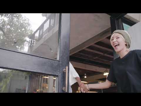 Lesbian Couple Enters Restaurant | Copyright Free Video Footage