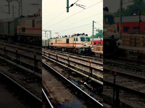 Beautiful Wap7 Locomotive Entry#uniquetrainengines#indianlocomotives#wap7#viralvideo#viralshorts#alp