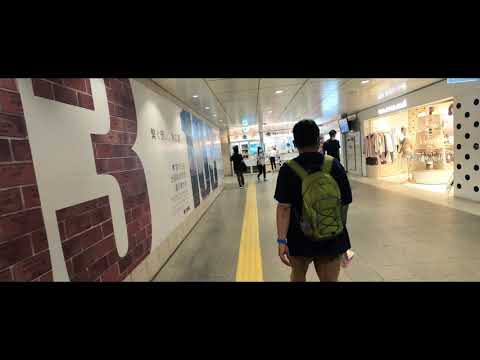 [4K]阪急大阪梅田駅からJR大阪駅へ向かう（歩道橋経由）