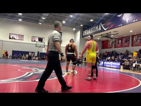 Lexington Plummer (Ottawa University) vs. Nic Roller (University of St. Mary)