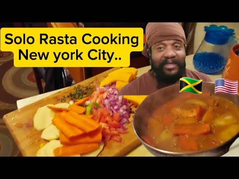 Solo Rasta ‼️cooking curry steam fish @nyc 🇯🇲 🇺🇸