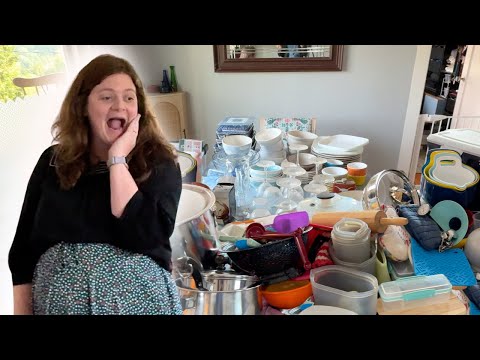 Kitchen Clutter OVERWHELM 😳 Shocked Mother gets a Reality Check