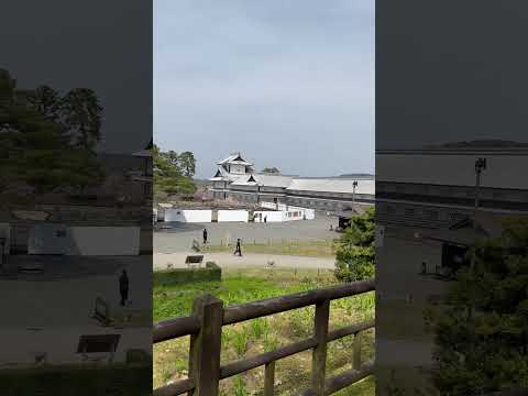 42)金沢城公園の上から見下ろした。