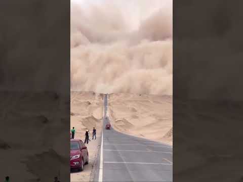 Massive dust storm closing in