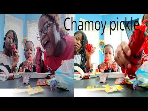 Rating Chamoy Pickle 1-10 with My Kids (Spicy Mexican Snack)